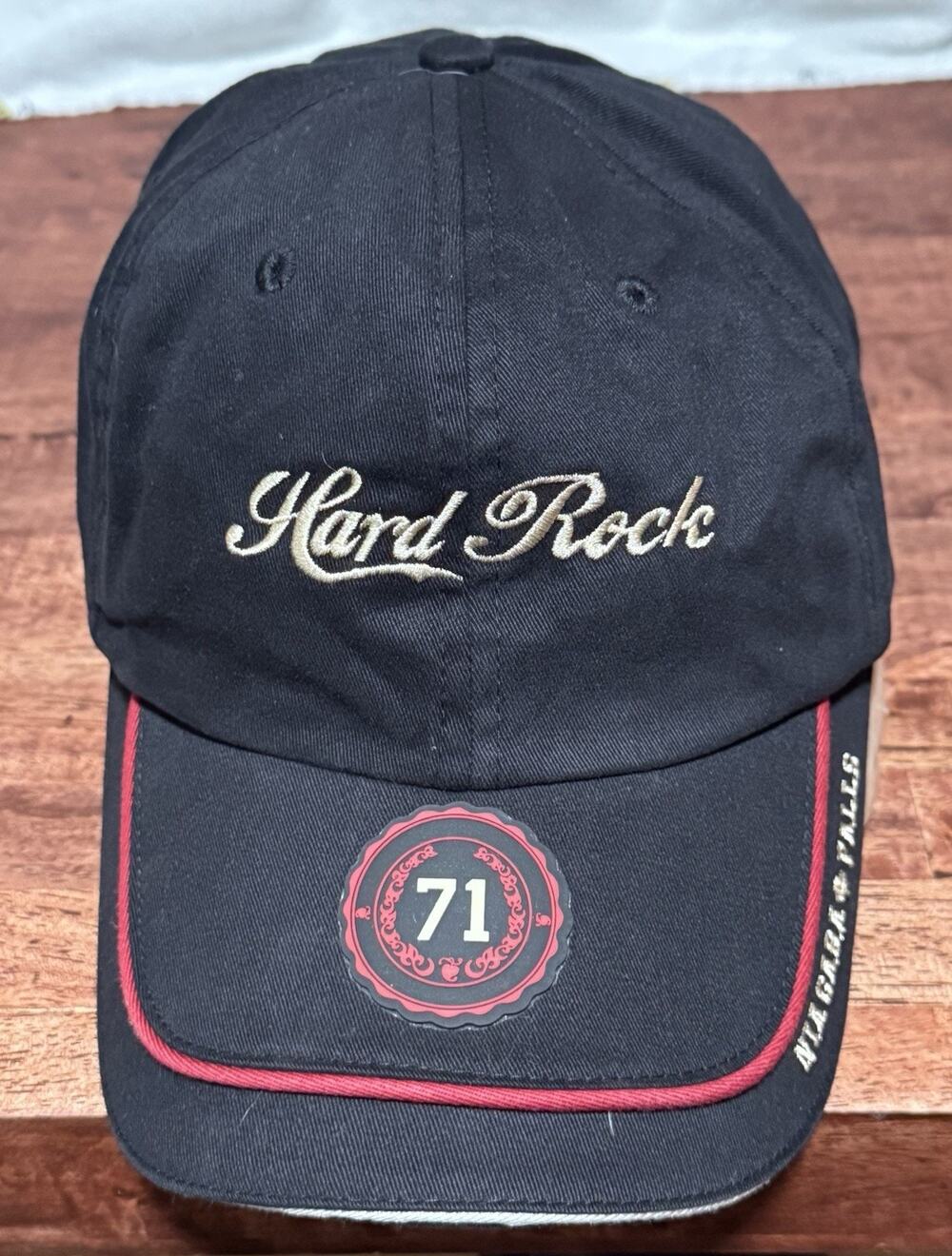 Hard Rock Café Niagara Falls Hat Cap Fitted Flex Fit Black 1971 Canada